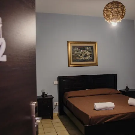 Le Antiche Colonne 3* Cinquefrondi